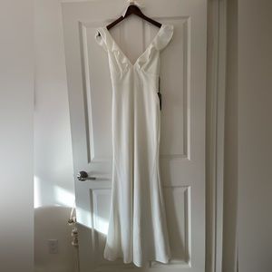 Lulus white wedding dress